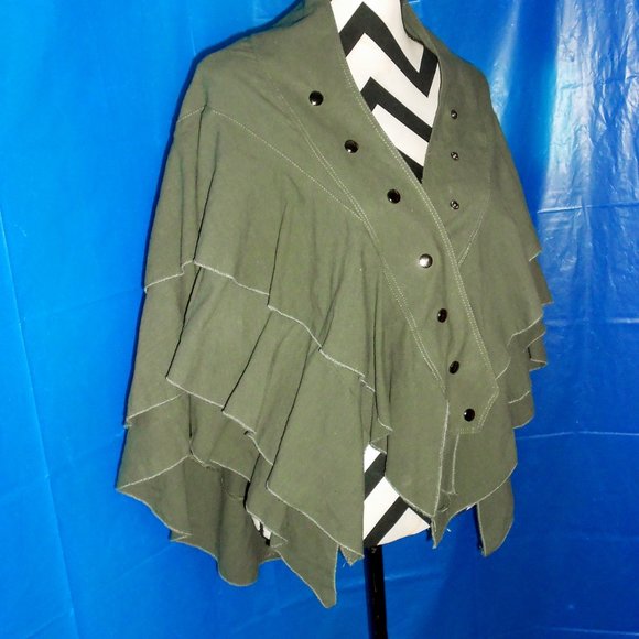 Army Green Button-Up Ruffle Cape Jacket - Picture 6 of 12